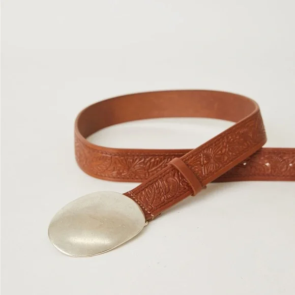 B-Low the Belt | Accessories | Blow The Belt Myra Tooled  display picture 2